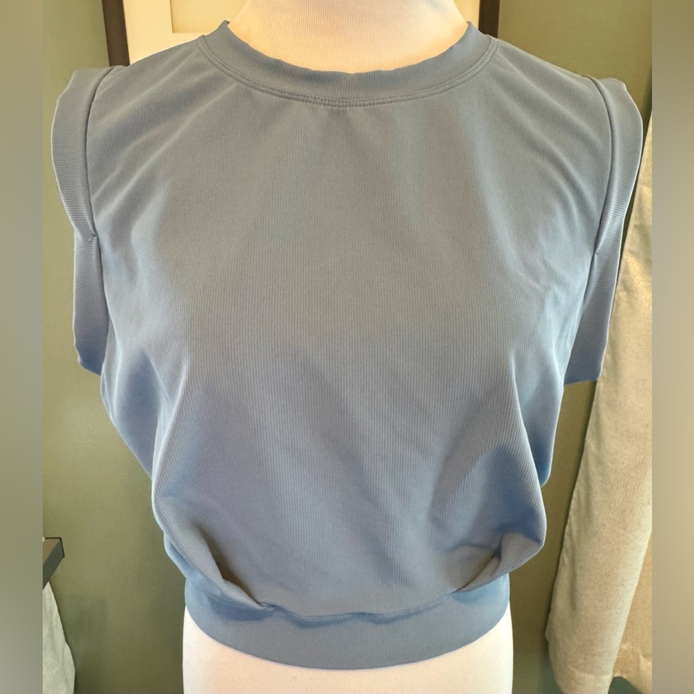 Halara Blue Sleeveless Crop Top – Size M